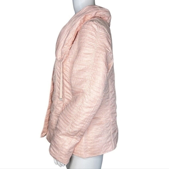 Chico's Jacket Women's Pleated Lightweight Puffer Cowl Collar Size 2 Large - Picture 3 of 10